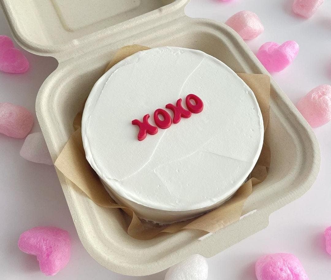 Lunch Box Cake