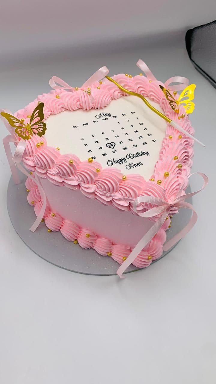 15cm Heart Cake
